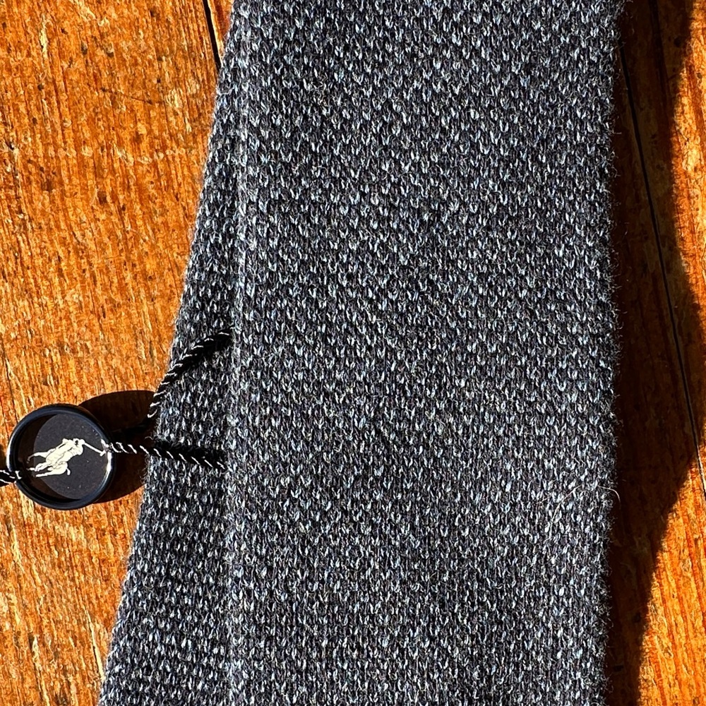 Stylish Blue Polo Knit Tie - Picture 3 of 3
